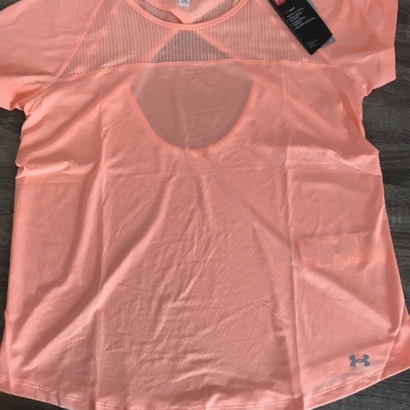 Under Armour Tops - Women's Under Armour Fly-by Short Sleeve sz Large